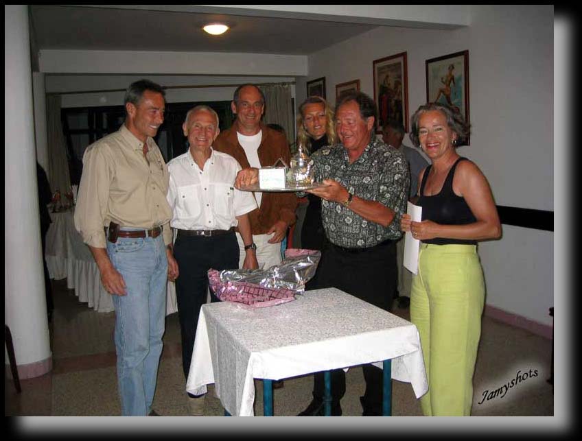 A nous le th  la menthe