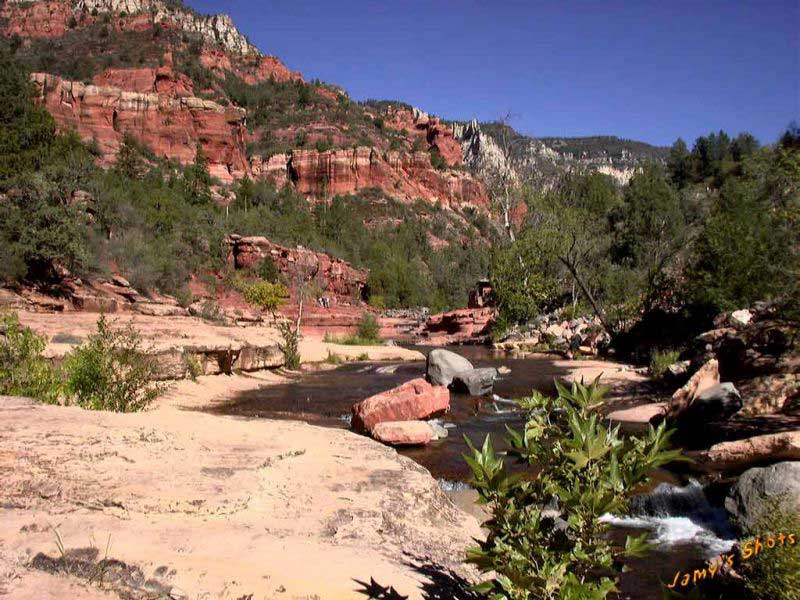 Le long de la rivire, dans l'Arizona.