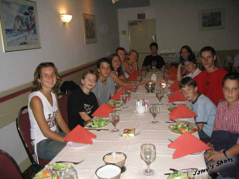 Avant la piscine du Furama, la pasta.