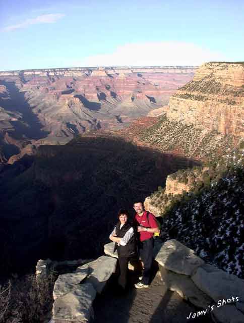 Guy et Geneviève à Bright Angel le 11 Mars 2003.
