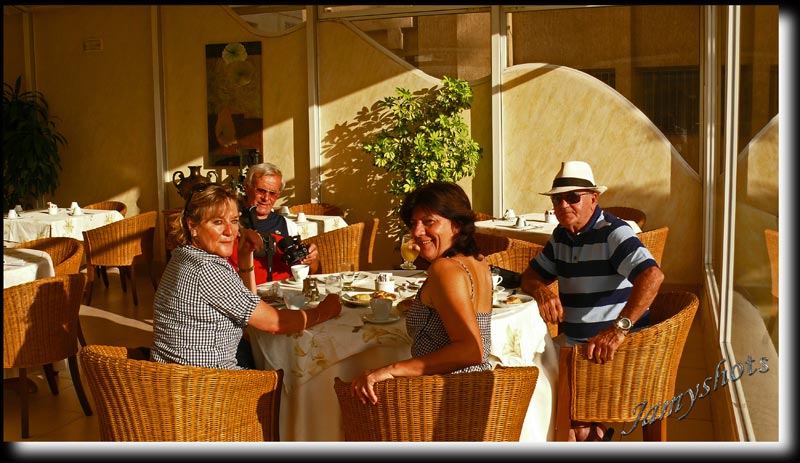 Petit djeuner  l'htel Rembrant