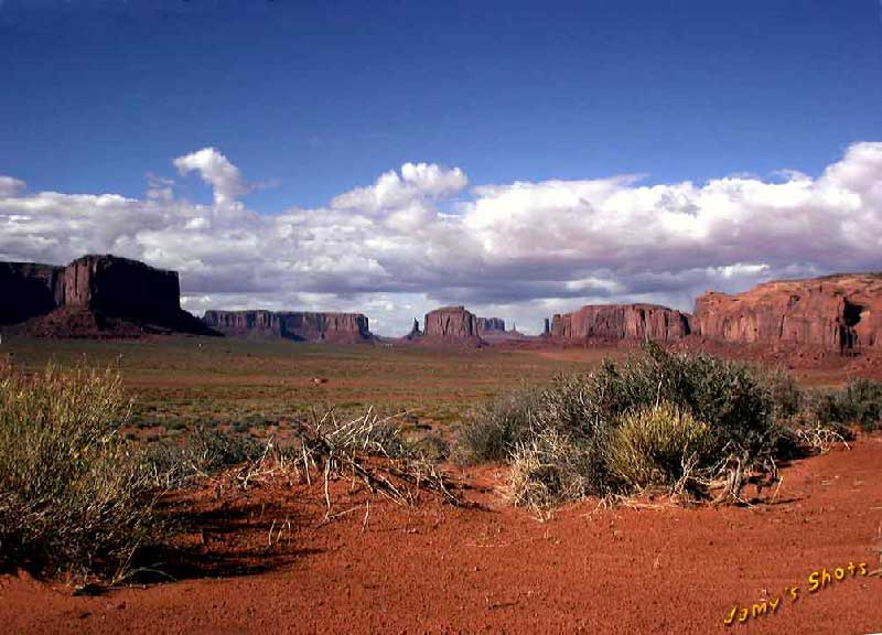 Monument Valley, dans les plaines