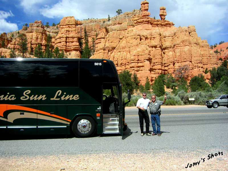 Victor et Jamy à Red Canyon, à l'entrée de Bryce.