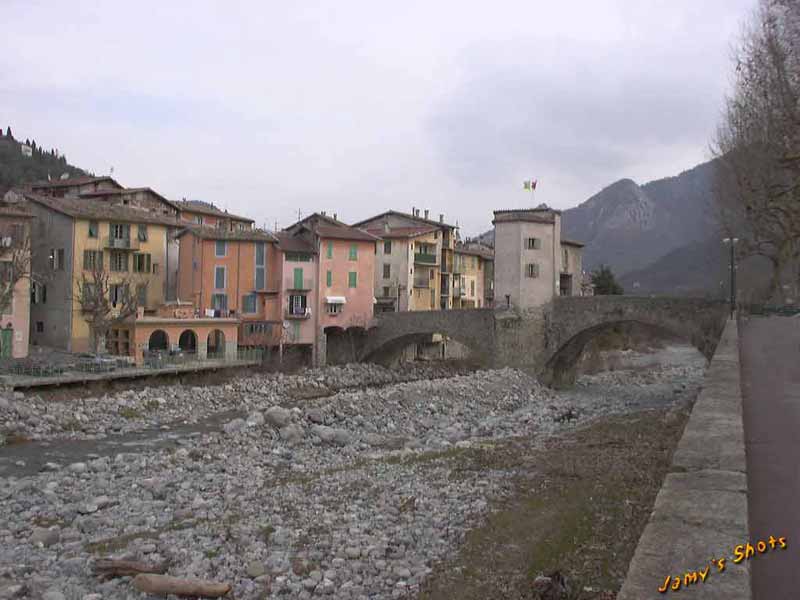 Sospel. Le pont vieux sur la Bevera